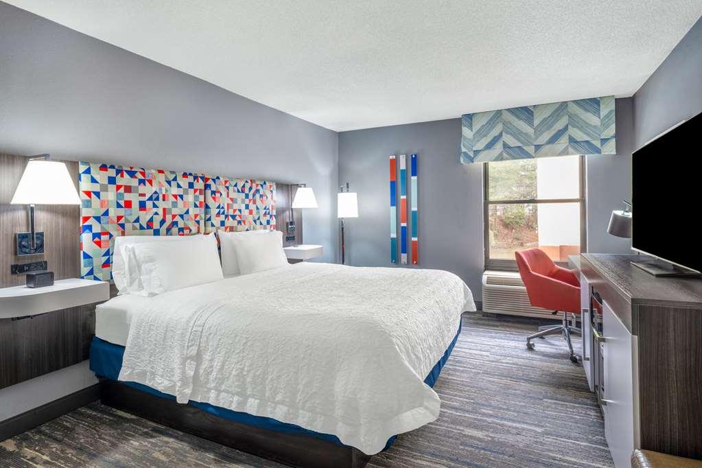 Hampton Inn Sanford Room photo