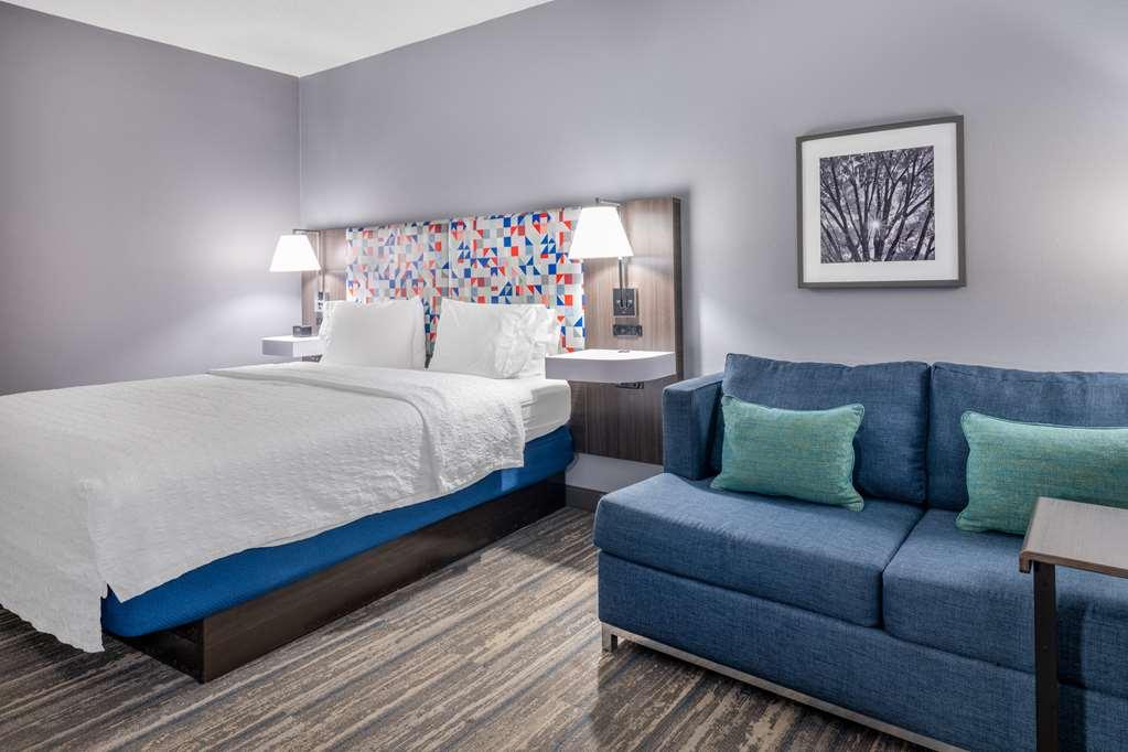 Hampton Inn Sanford Room photo
