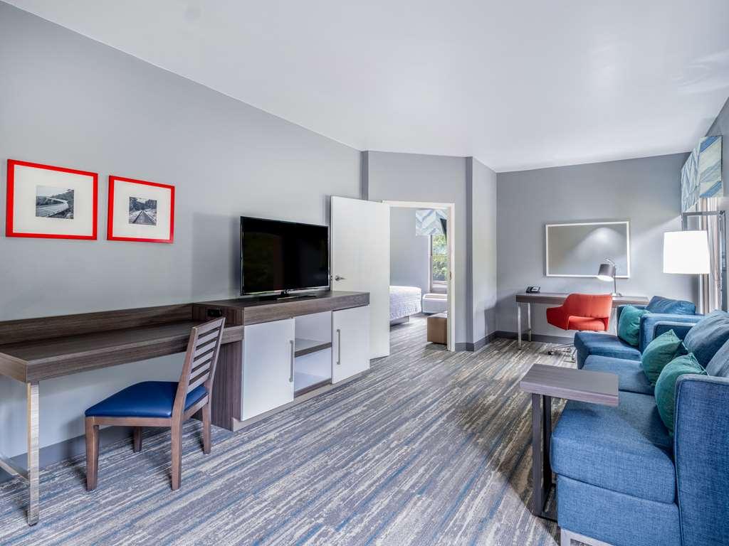Hampton Inn Sanford Room photo