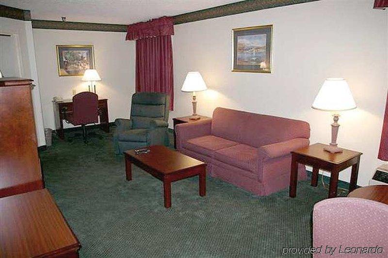 Hampton Inn Sanford Interior photo
